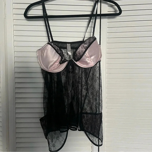 VICTORIA SECRET LINGERIE teddy lace silky sexy black pink sheer 34D - Picture 1 of 9